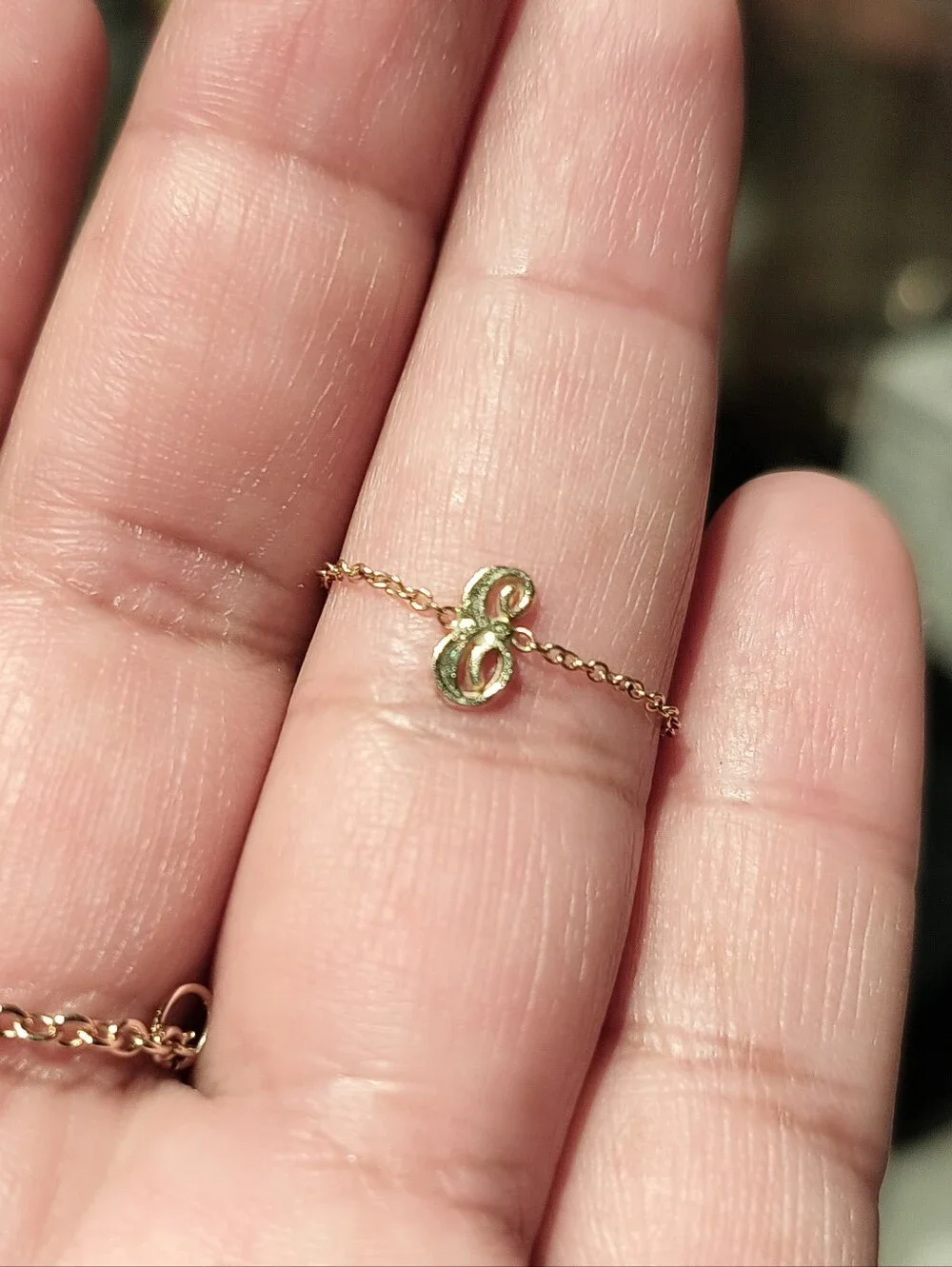 14ky Solid Gold Initial 'E' Delicate Chain Ring